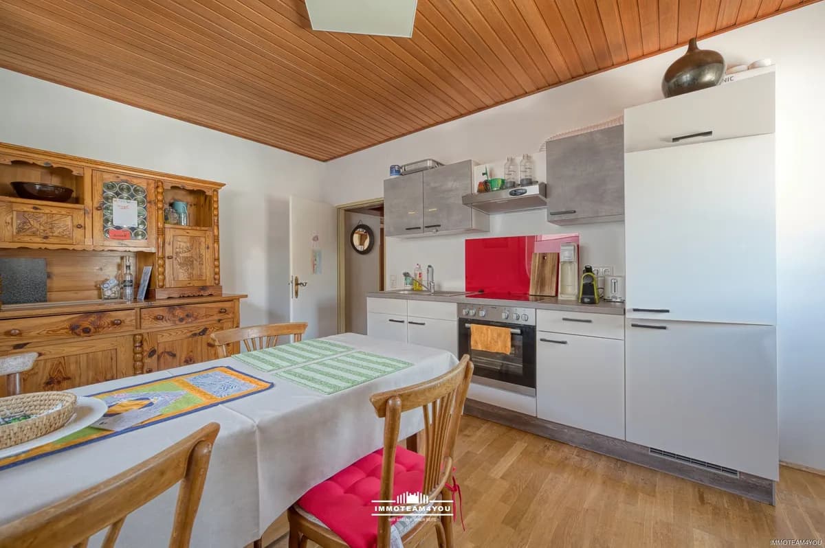 9-Zimmer-Gewerbeimmobilie kaufen in Vöcklabruck – 192 m², € 398.000 – Bild 7 von 10