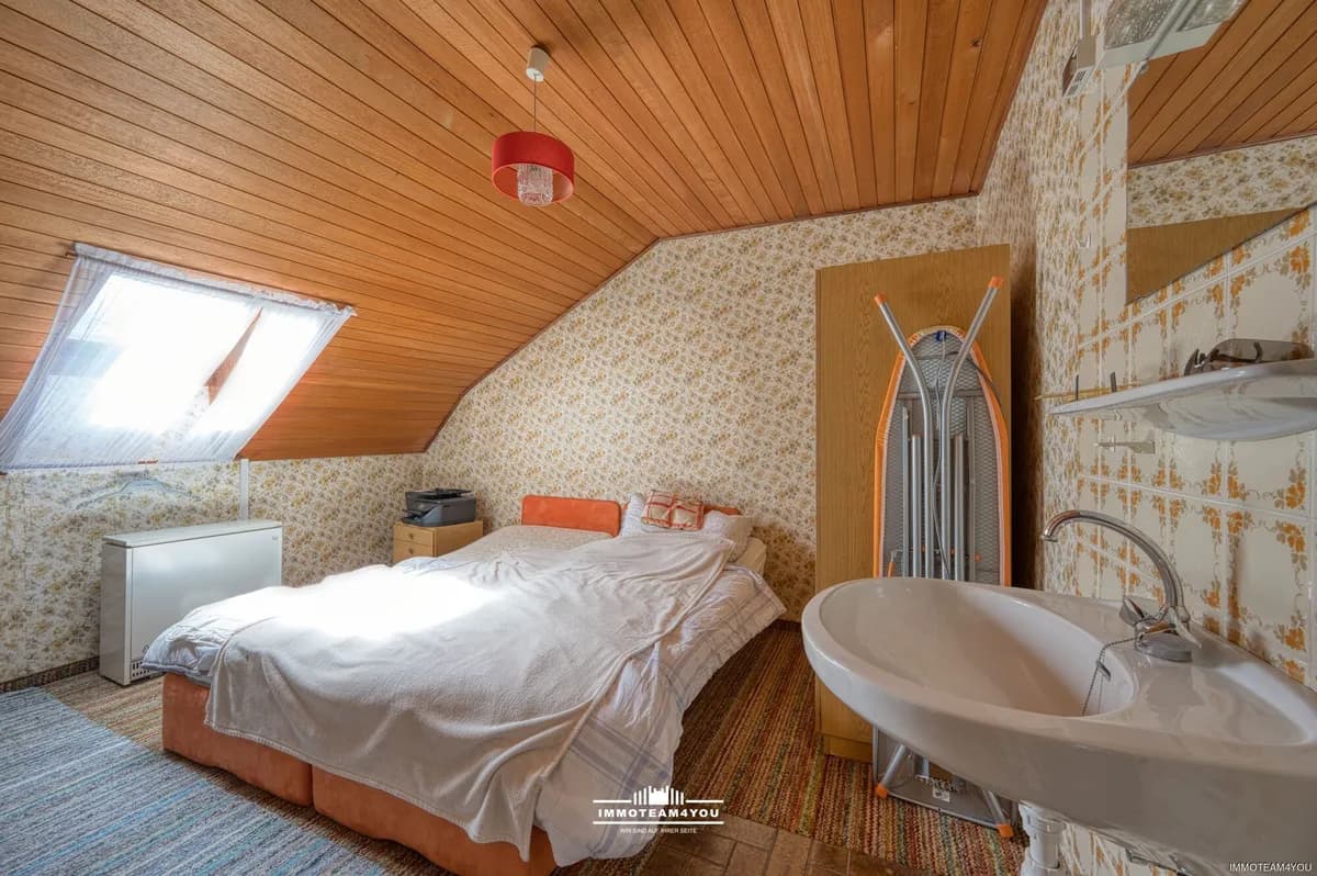 9-Zimmer-Gewerbeimmobilie kaufen in Vöcklabruck – 192 m², € 398.000 – Bild 10 von 10