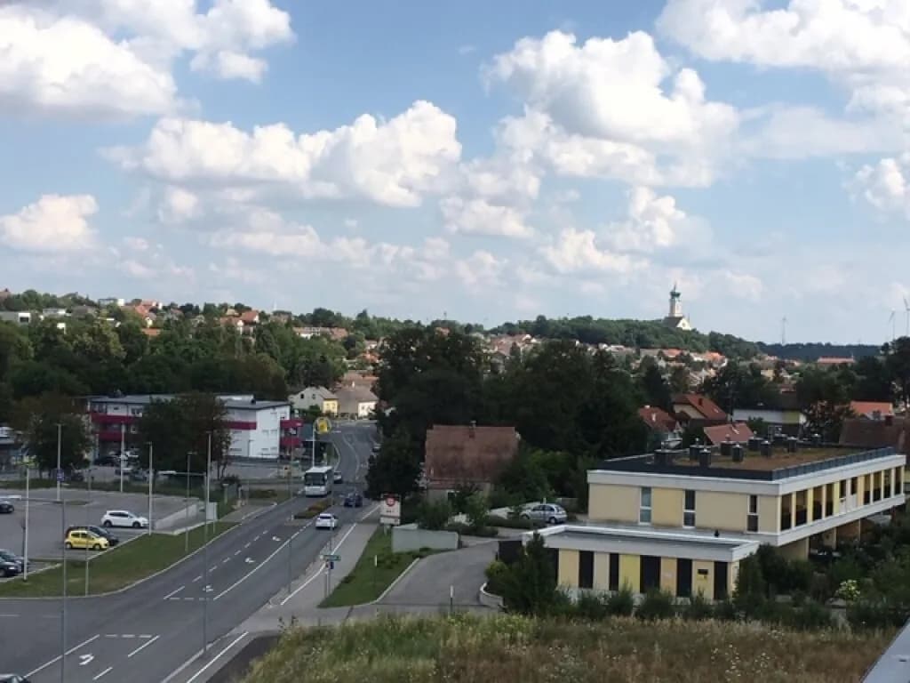 4-Zimmer-Wohnung mieten in Mistelbach – 78,5 m², € 1.261 – Bild 10 von 12