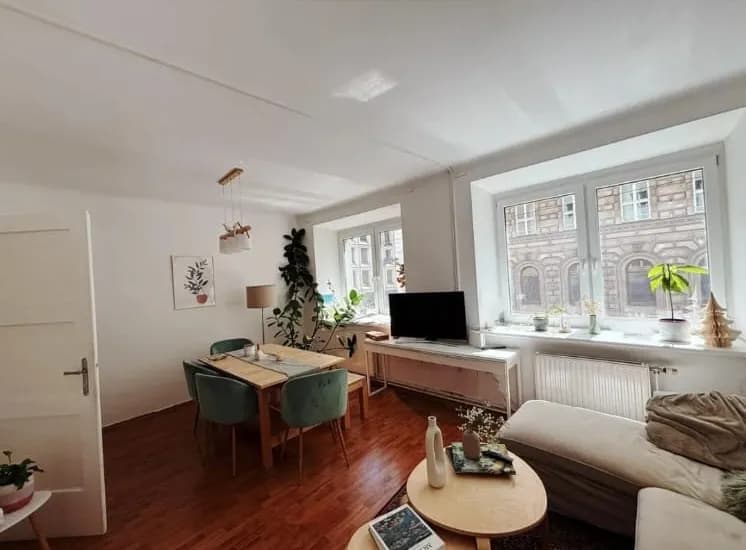 4-Zimmer-Wohnung mieten in Wien – 114 m², € 600 – Bild 1 von 8