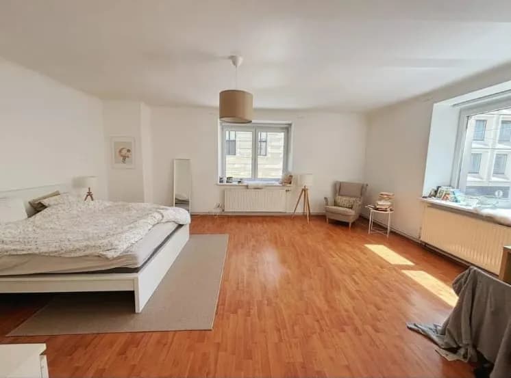 4-Zimmer-Wohnung mieten in Wien – 114 m², € 600 – Bild 2 von 8