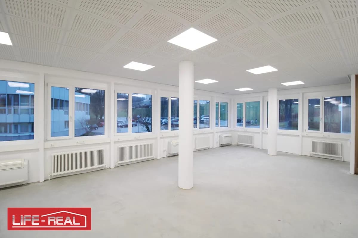 2-Zimmer-Gewerbeimmobilie mieten in Linz – 139 m², € 2.139 – Bild 2 von 13