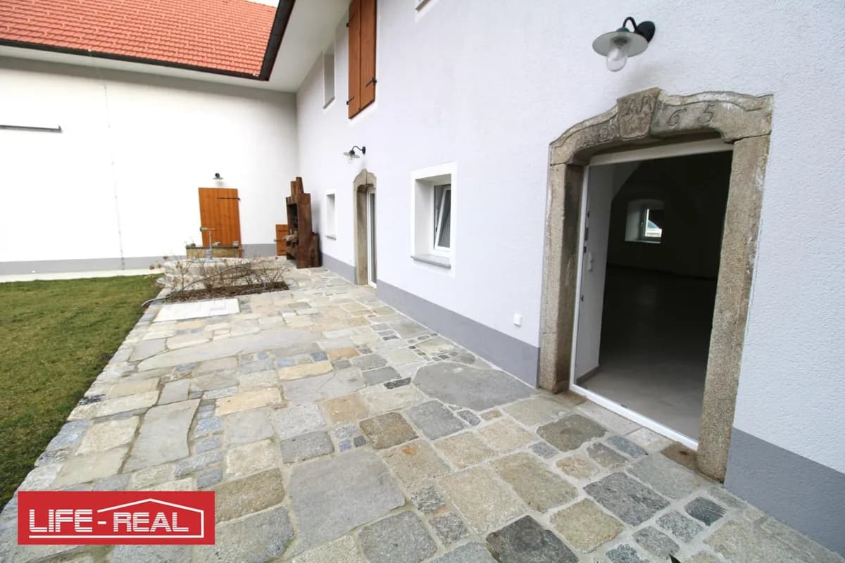 2-Zimmer-Gewerbeimmobilie mieten in Eferding – 123 m², € 833 – Bild 3 von 13
