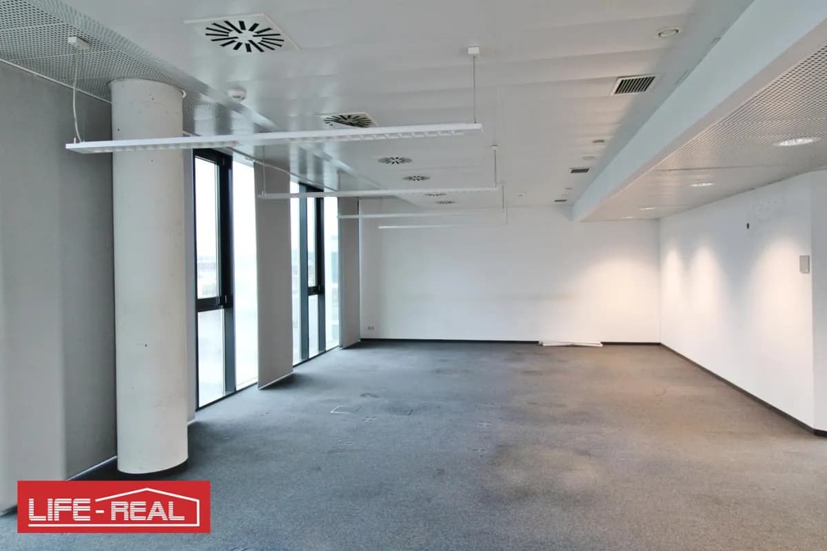 Gewerbeimmobilie mieten in Linz – 979 m², € 16.219 – Bild 7 von 54