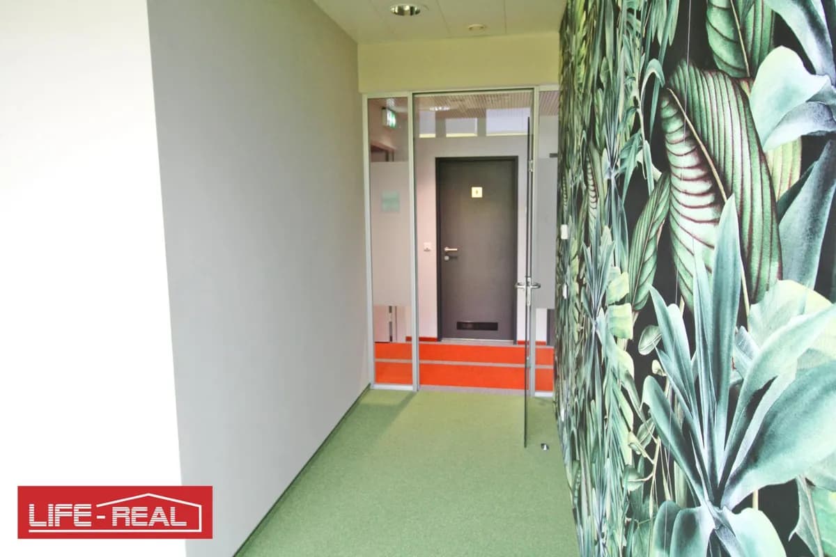 Gewerbeimmobilie mieten in Linz – 979 m², € 16.219 – Bild 15 von 54