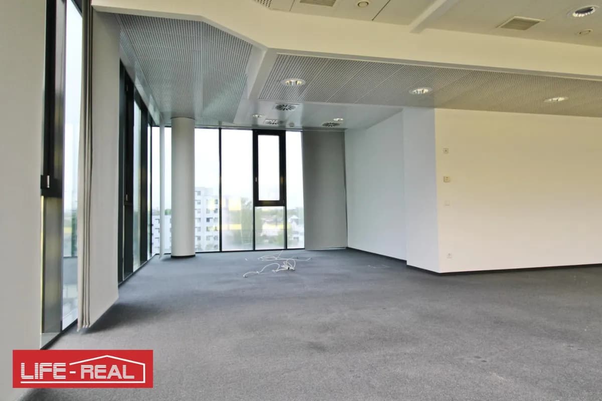 Gewerbeimmobilie mieten in Linz – 979 m², € 16.219 – Bild 29 von 54