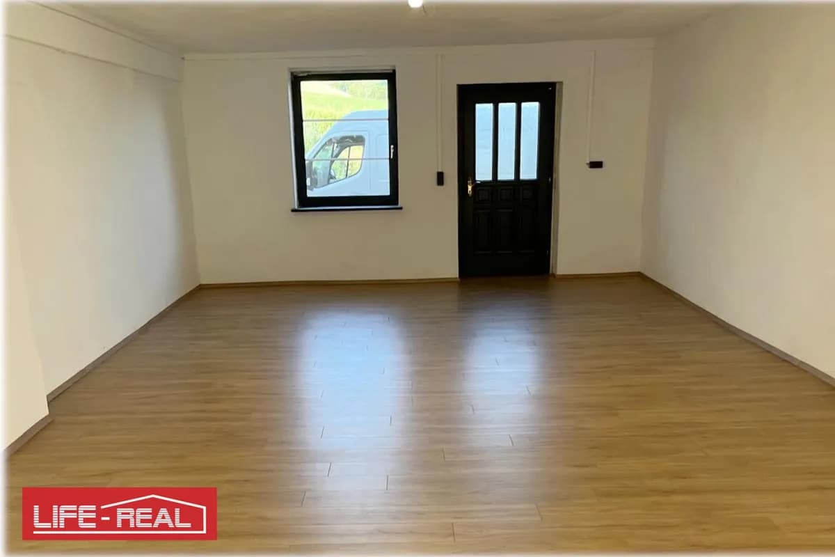 Gewerbeimmobilie mieten in Linz Land – 60 m², € 300 – Bild 2 von 6