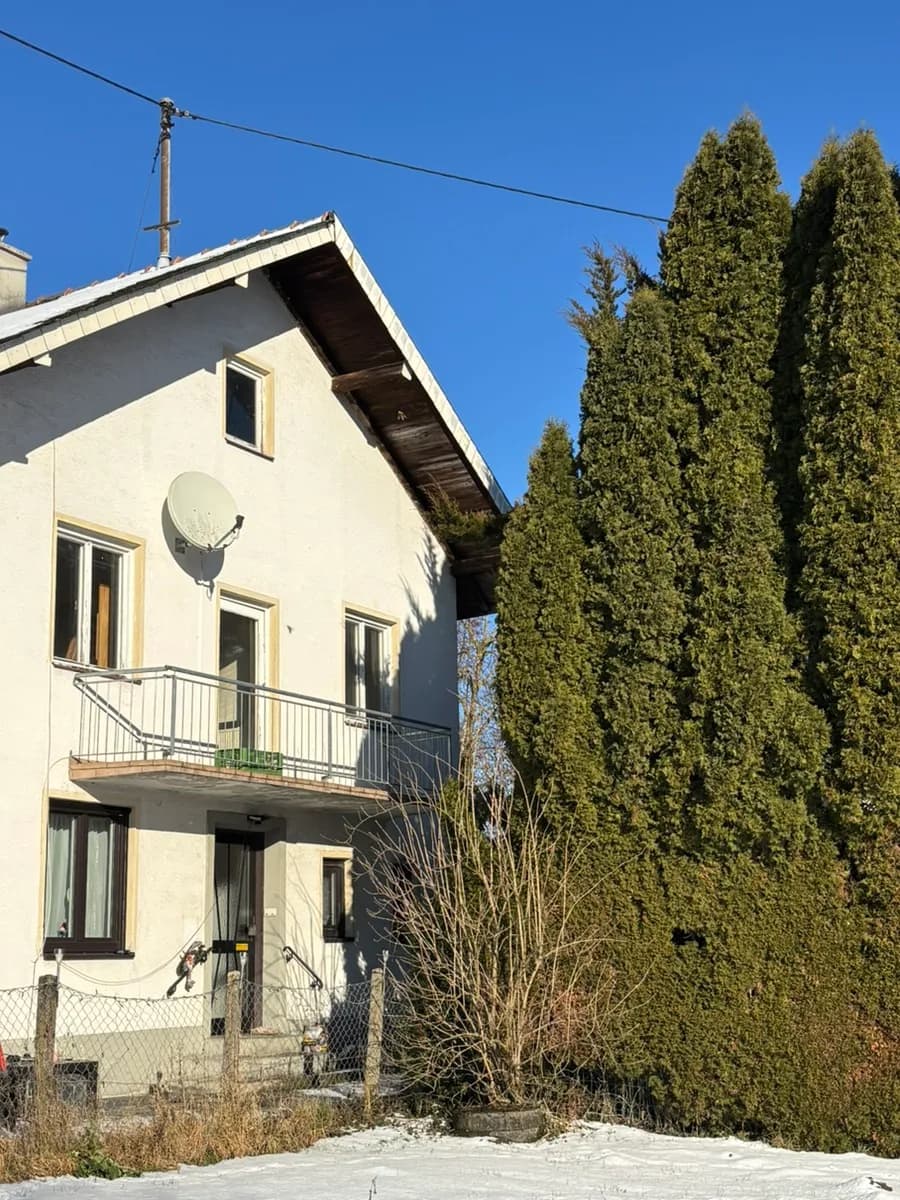 8-Zimmer-Haus kaufen in Vöcklabruck – 120 m², € 450.000 – Bild 2 von 6