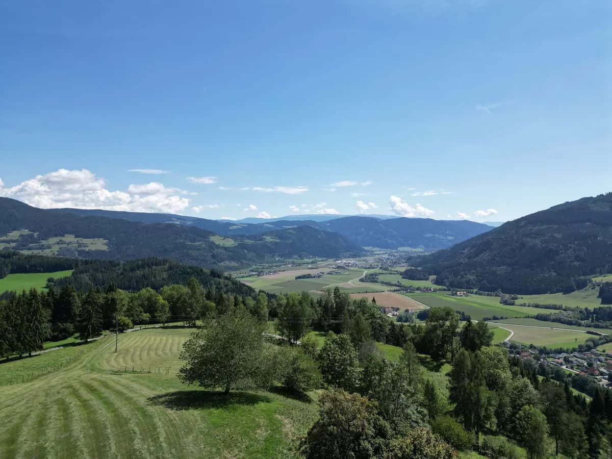 Grundstück kaufen in Sankt Veit an der Glan – 107 606 m², € 480.000 – Bild 1 von 8