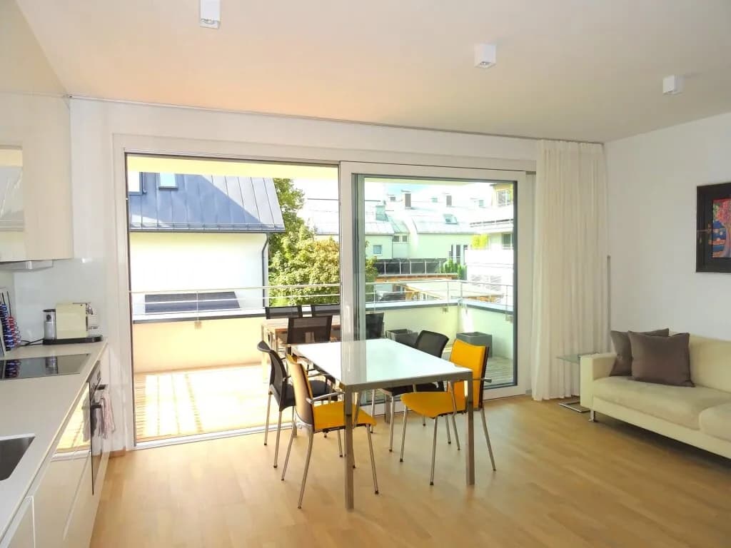 2-Zimmer-Wohnung mieten in Salzburg Stadt – 66 m², € 1.250 – Bild 2 von 9