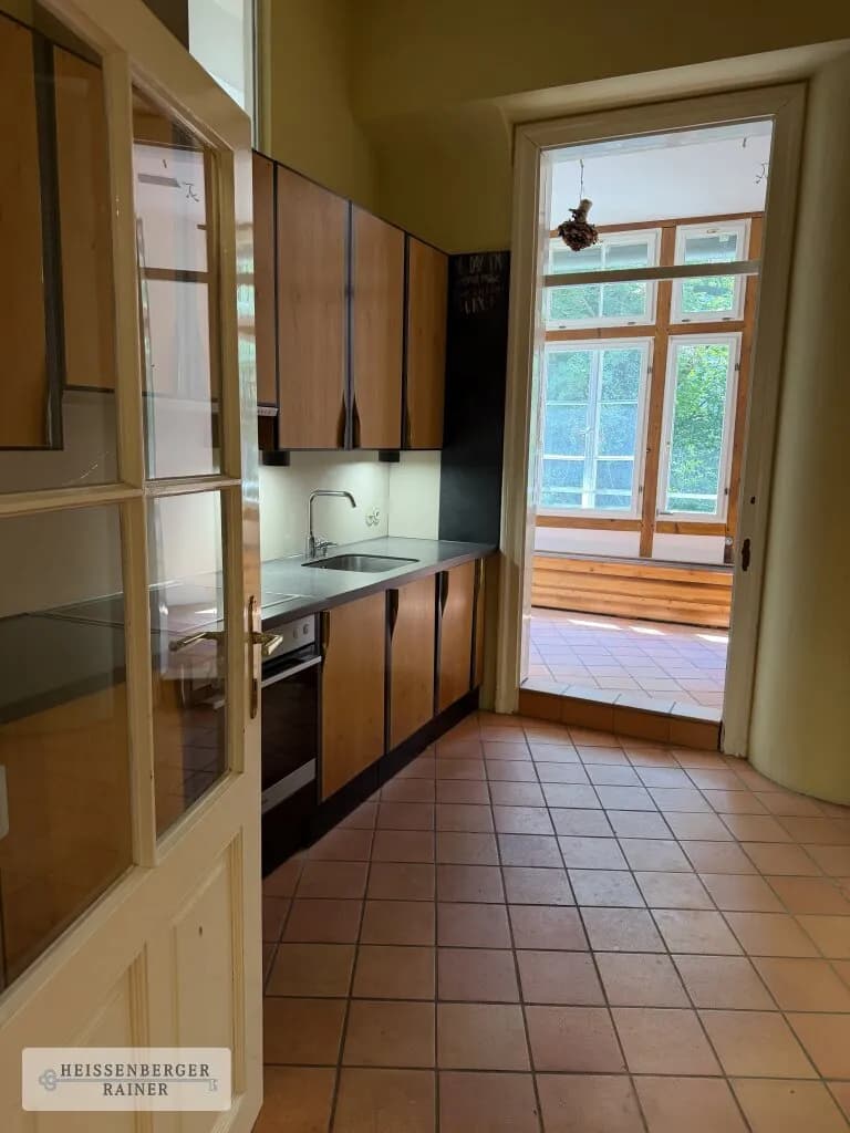 5-Zimmer-Wohnung mieten in Graz – 161,81 m², € 2.198 – Bild 3 von 19