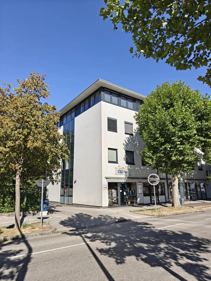 6-Zimmer-Gewerbeimmobilie mieten in Wels – 153 m² – Bild 1 von 19