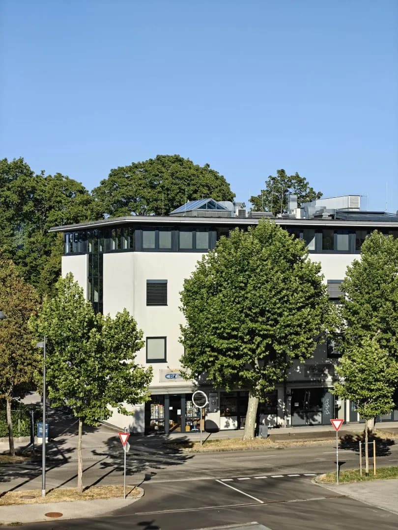 6-Zimmer-Gewerbeimmobilie mieten in Wels – 153 m² – Bild 2 von 19