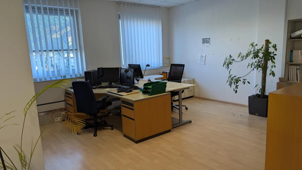 6-Zimmer-Gewerbeimmobilie mieten in Wels – 153 m² – Bild 5 von 19