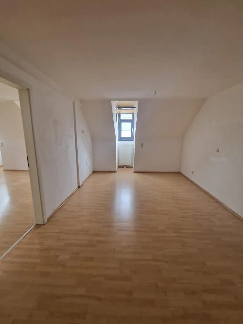 2-Zimmer-Wohnung mieten in Leoben – 67,72 m², € 650 – Bild 3 von 9