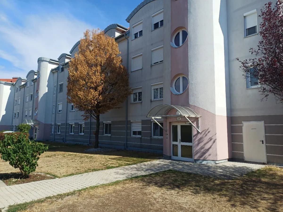 4-Zimmer-Wohnung mieten in Eisenstadt – 93 m², € 1.098 – Bild 1 von 13
