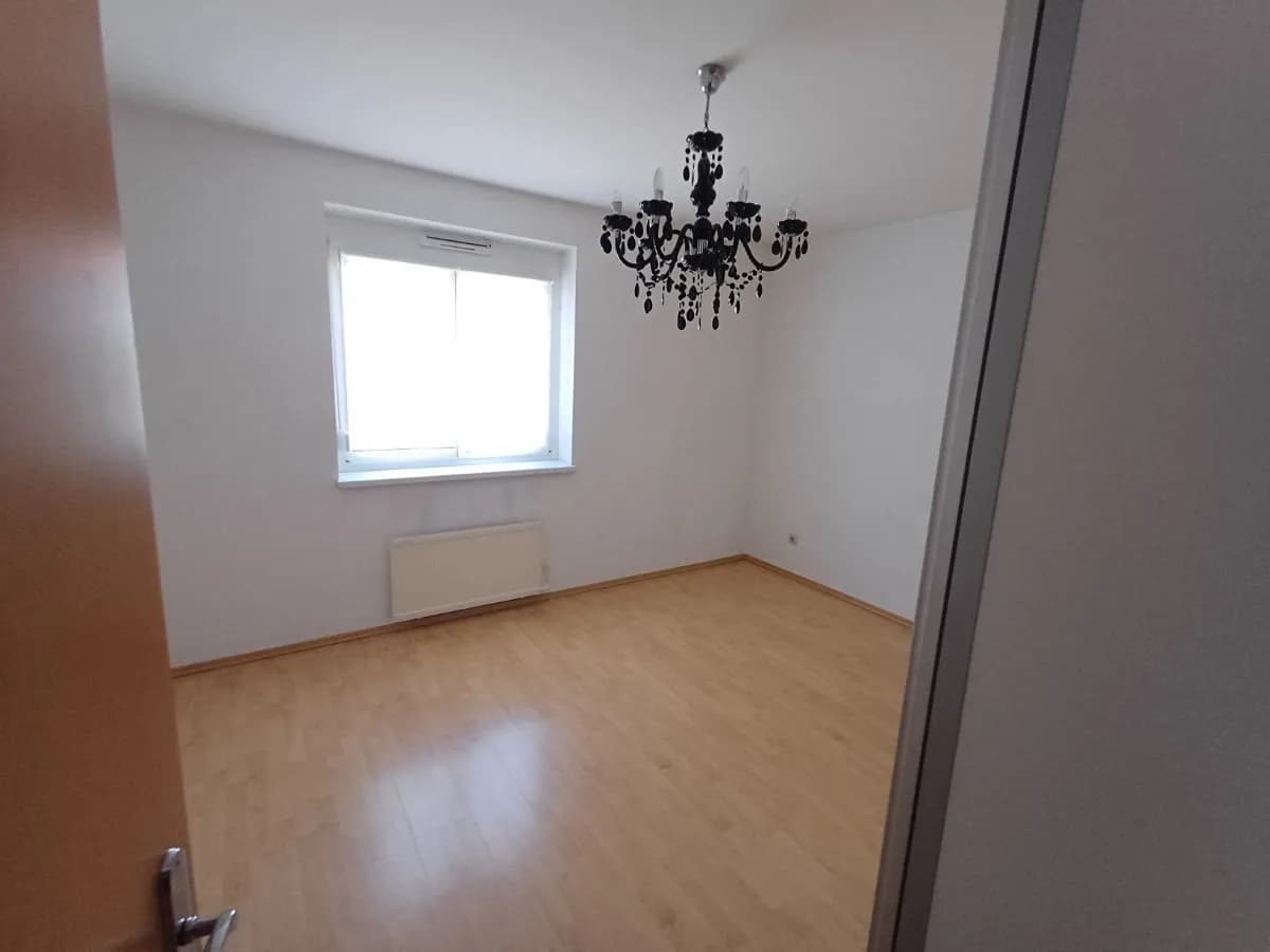 4-Zimmer-Wohnung mieten in Eisenstadt – 93 m², € 1.098 – Bild 4 von 13