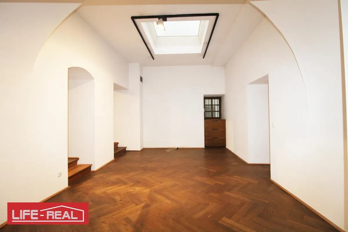 Gewerbeimmobilie mieten in Ried im Innkreis – 180 m², € 2.400 – Bild 5 von 11