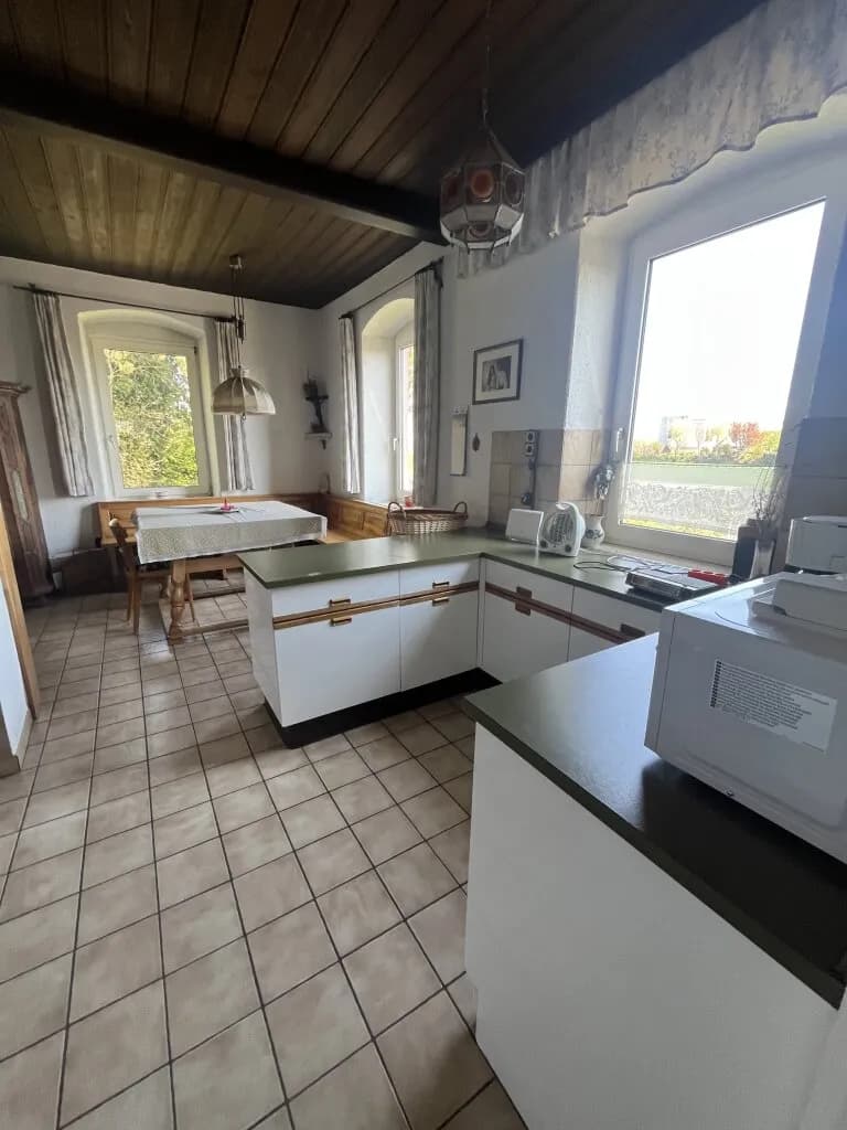 7-Zimmer-Gewerbeimmobilie kaufen in Wels-Land – 350 m², € 585.000 – Bild 2 von 4