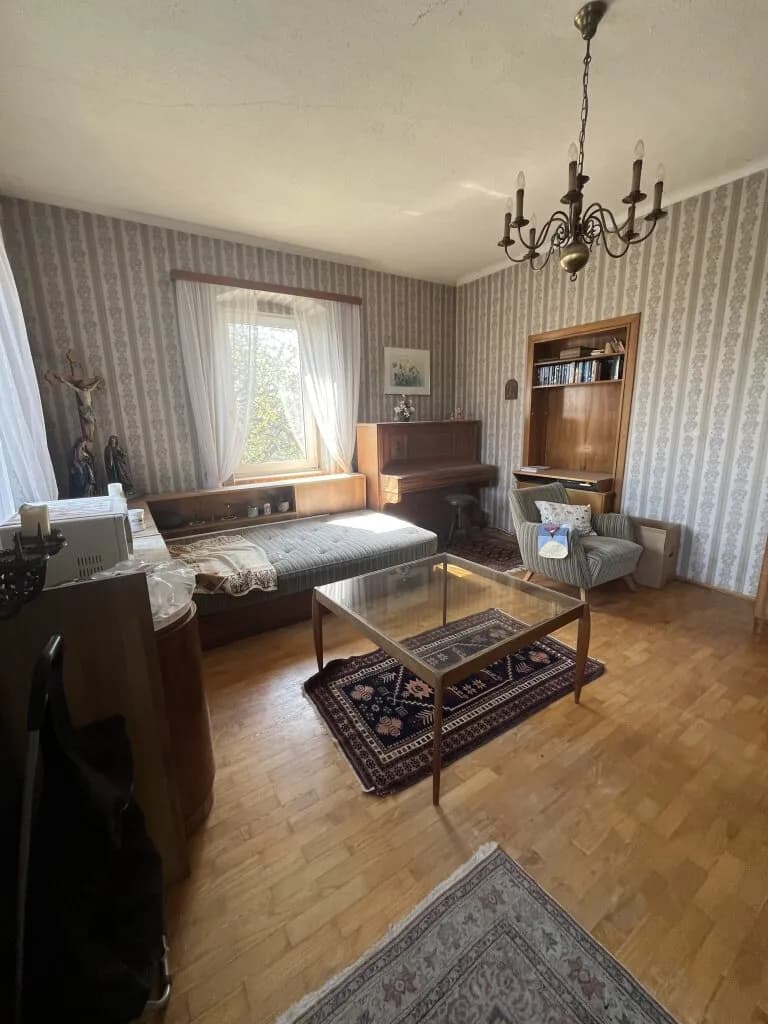7-Zimmer-Gewerbeimmobilie kaufen in Wels-Land – 350 m², € 585.000 – Bild 4 von 4