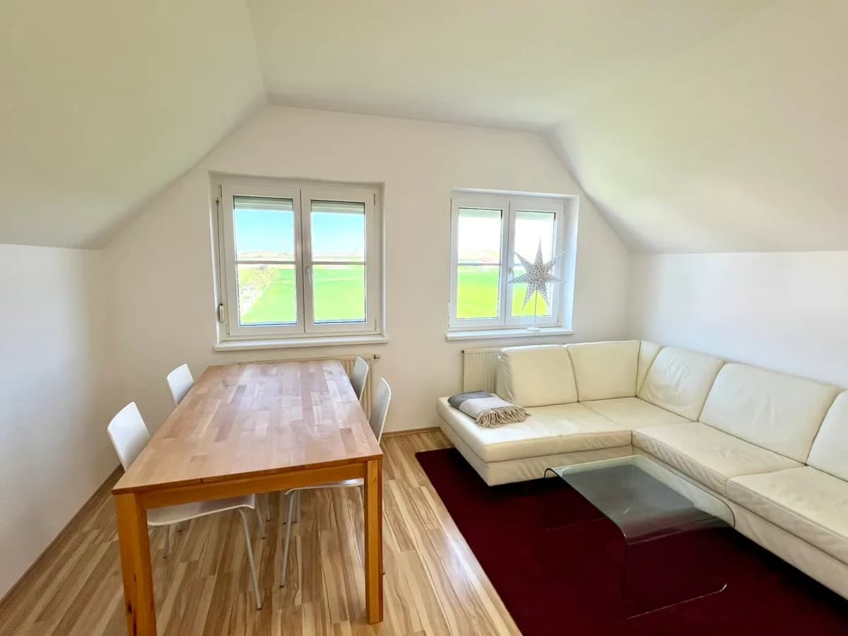 2-Zimmer-Wohnung mieten in Hollabrunn – 65 m², € 522