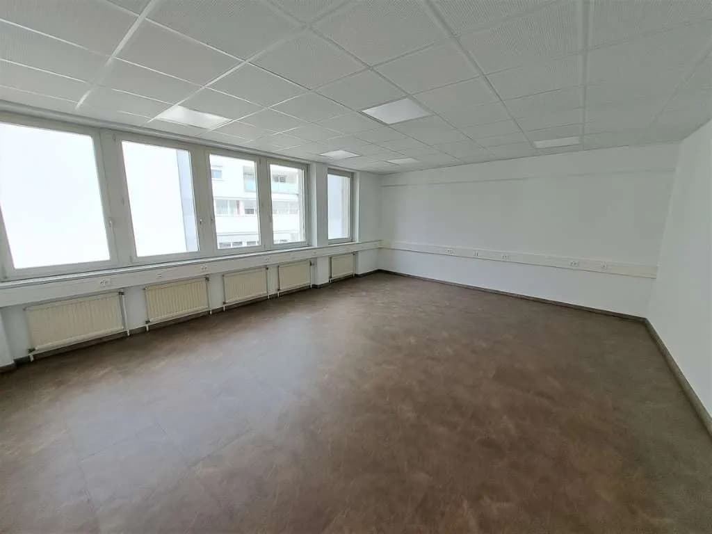 Gewerbeimmobilie mieten in Sankt Pölten – 114 m², € 10 – Bild 5 von 7