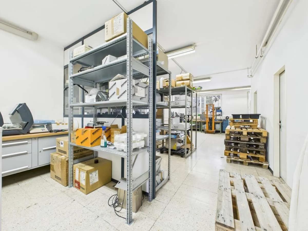 Gewerbeimmobilie kaufen in Linz – 215 m², € 345.000 – Bild 6 von 7