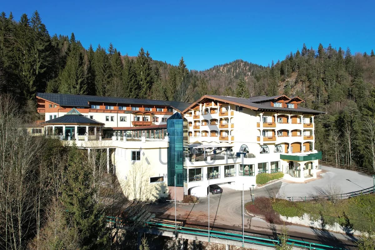 62-Zimmer-Gewerbeimmobilie kaufen in Kitzbühel – 6 921 m² – Bild 8 von 18