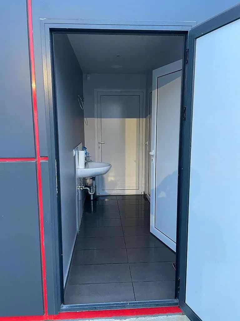 Gewerbeimmobilie mieten in Korneuburg – 275 m², € 3.000 – Bild 10 von 15