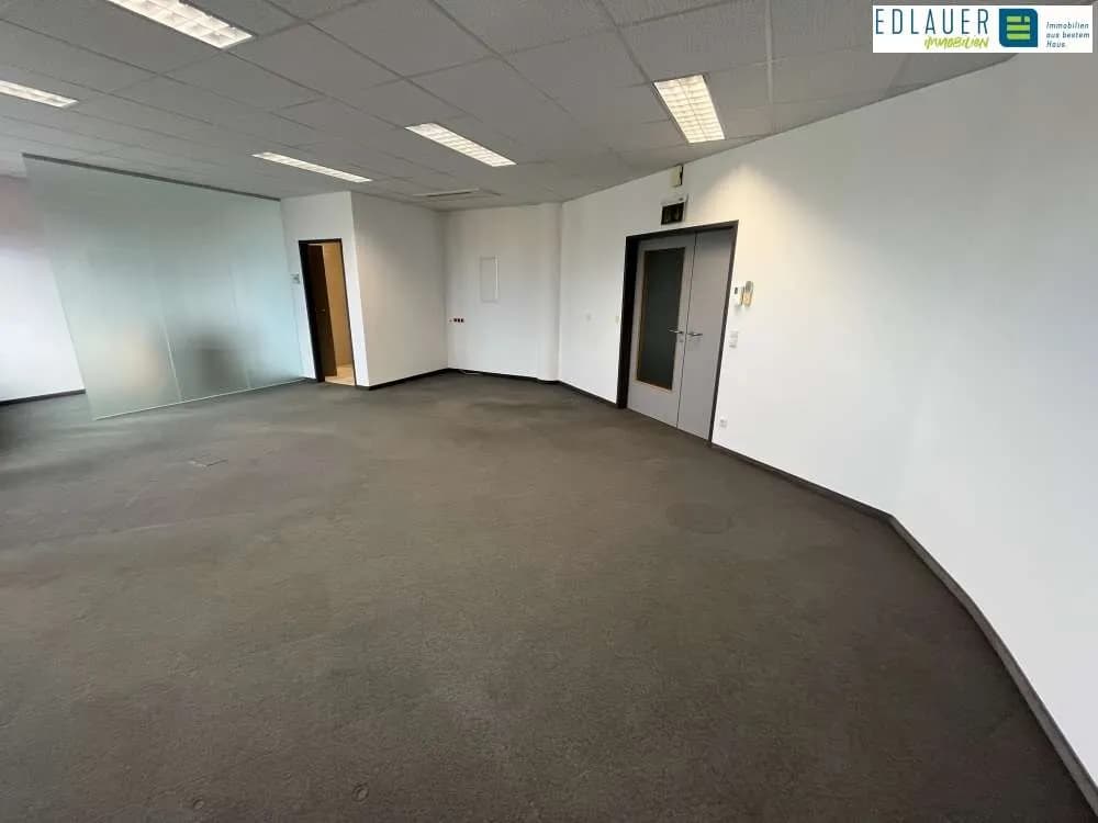 2-Zimmer-Gewerbeimmobilie mieten in Sankt Pölten – 70 m², € 1.263 – Bild 1 von 11