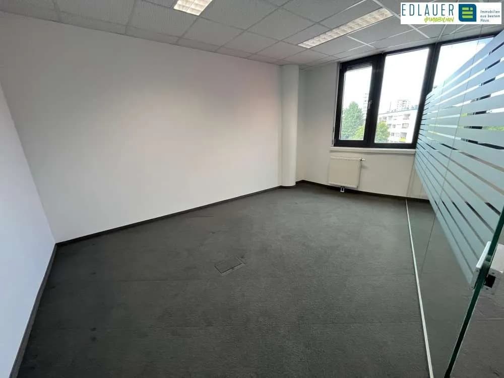 2-Zimmer-Gewerbeimmobilie mieten in Sankt Pölten – 70 m², € 1.263 – Bild 2 von 11