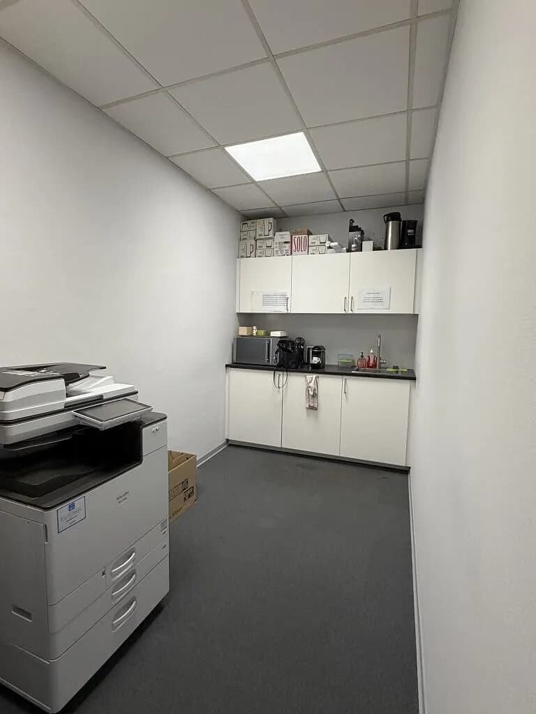 4-Zimmer-Gewerbeimmobilie mieten in Wien – 168 m², € 1.787 – Bild 9 von 39