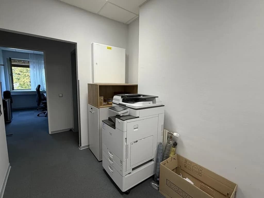 4-Zimmer-Gewerbeimmobilie mieten in Wien – 168 m², € 1.787 – Bild 10 von 39