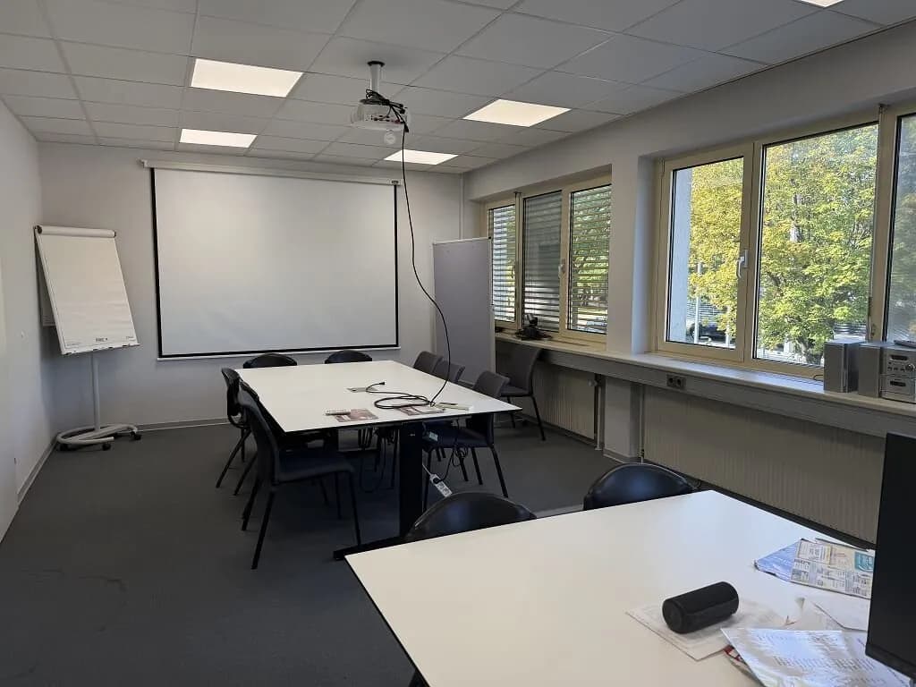 4-Zimmer-Gewerbeimmobilie mieten in Wien – 168 m², € 1.787 – Bild 24 von 39