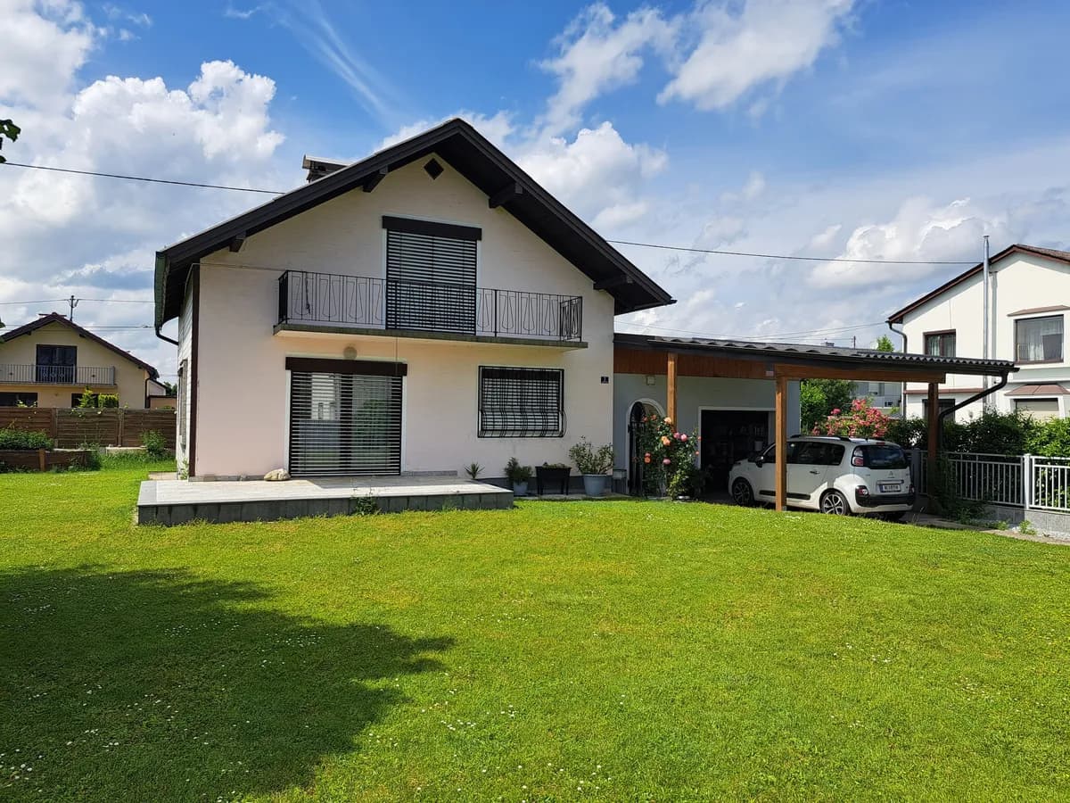 5-Zimmer-Haus kaufen in Wels-Land – 98 m², € 389.000 – Bild 2 von 19