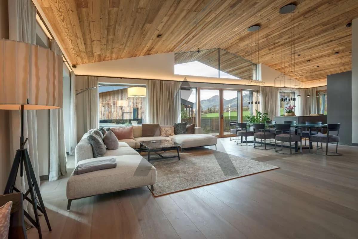 4-Zimmer-Wohnung kaufen in Kitzbühel – 178 m², € 2.680.000 – Bild 1 von 14