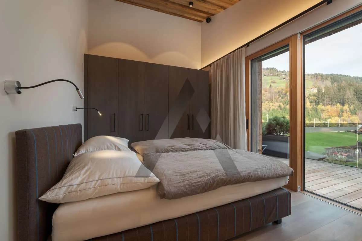 4-Zimmer-Wohnung kaufen in Kitzbühel – 178 m², € 2.680.000 – Bild 10 von 14