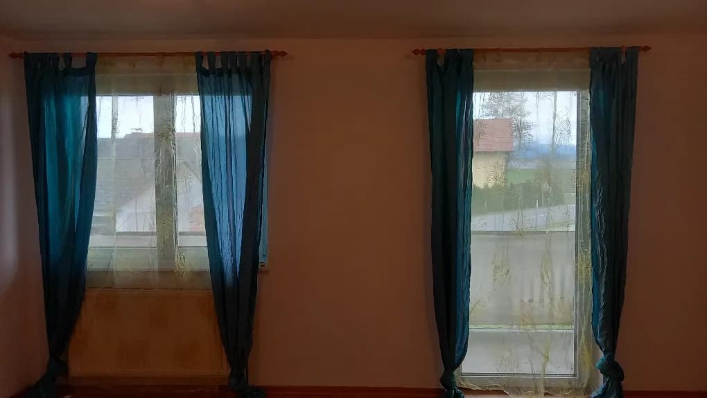 Wohnung mieten in Wels-Land – 95 m², € 950 – Bild 2 von 2