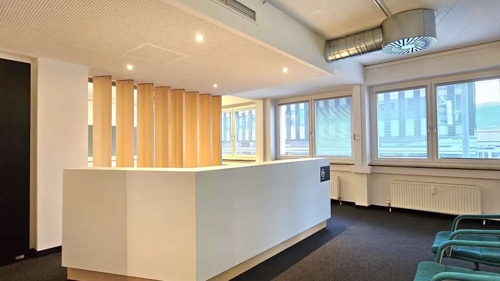 5-Zimmer-Gewerbeimmobilie mieten in Innsbruck – 174 m², € 2.772 – Bild 2 von 7