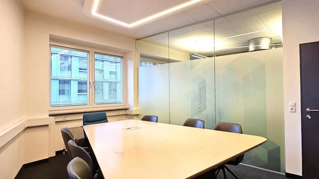 5-Zimmer-Gewerbeimmobilie mieten in Innsbruck – 174 m², € 2.772 – Bild 5 von 7