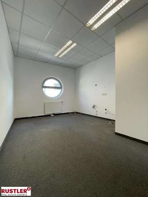 Gewerbeimmobilie mieten in Linz – 327 m², € 2.168 – Bild 7 von 10