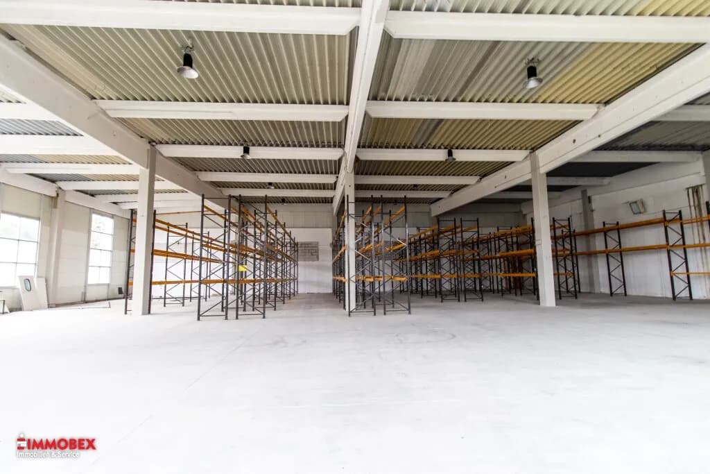 Gewerbeimmobilie mieten in Amstetten – 1 000 m² – Bild 9 von 9