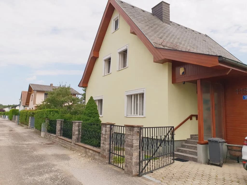 5-Zimmer-Haus kaufen in Wiener Neustadt Land – 114 m², € 297.000 – Bild 3 von 21