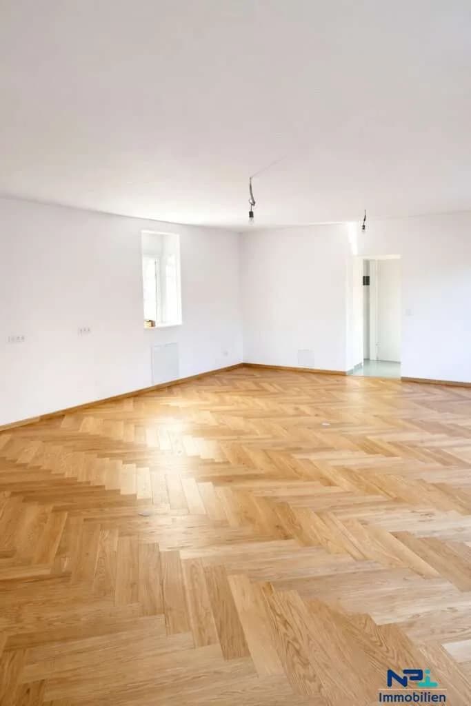 2-Zimmer-Gewerbeimmobilie mieten in Baden – 79 m², € 1.558 – Bild 3 von 11