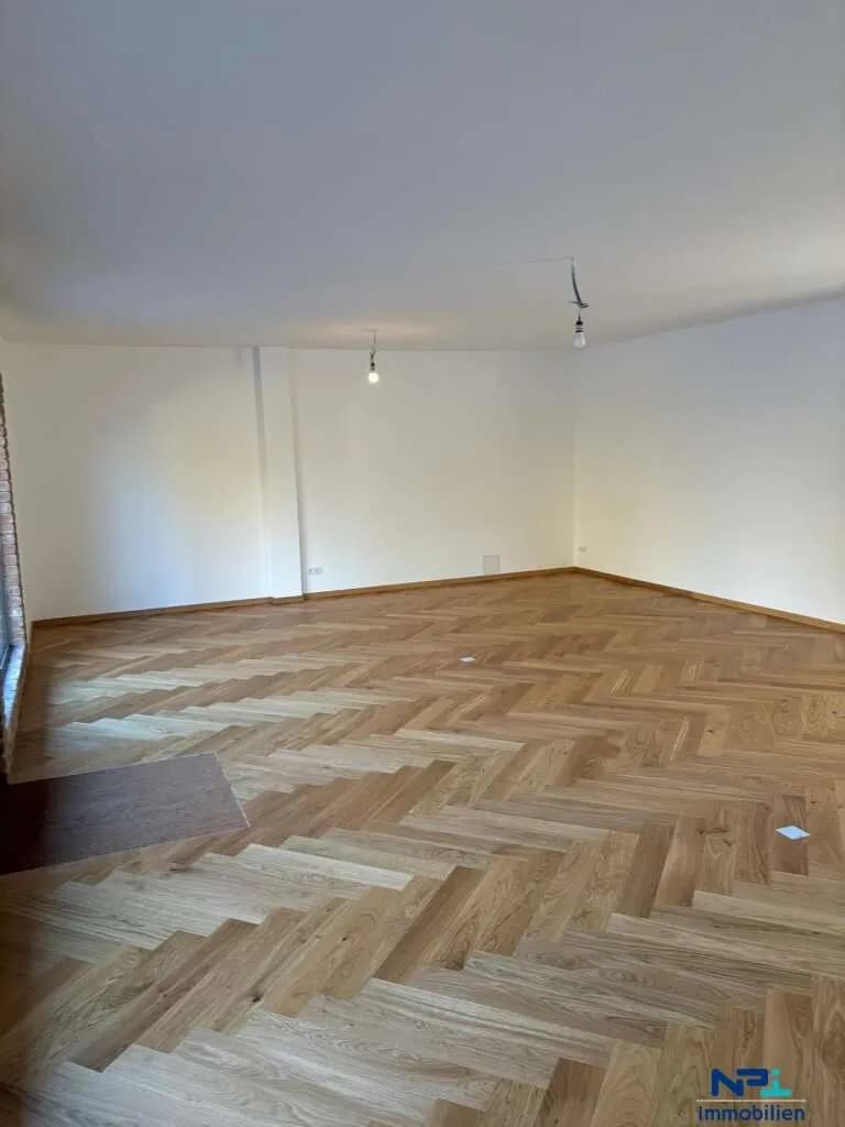 2-Zimmer-Gewerbeimmobilie mieten in Baden – 79 m², € 1.558 – Bild 7 von 11