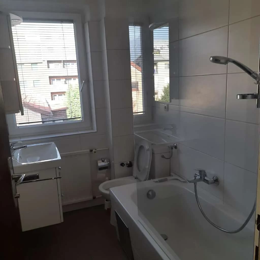 1-Zimmer-Wohnung mieten in Innsbruck – 32 m², € 850 – Bild 4 von 9