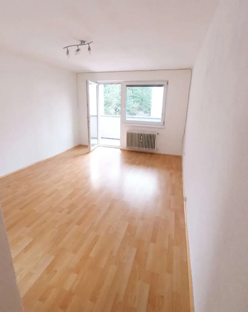 1-Zimmer-Wohnung mieten in Innsbruck – 32 m², € 850 – Bild 8 von 9