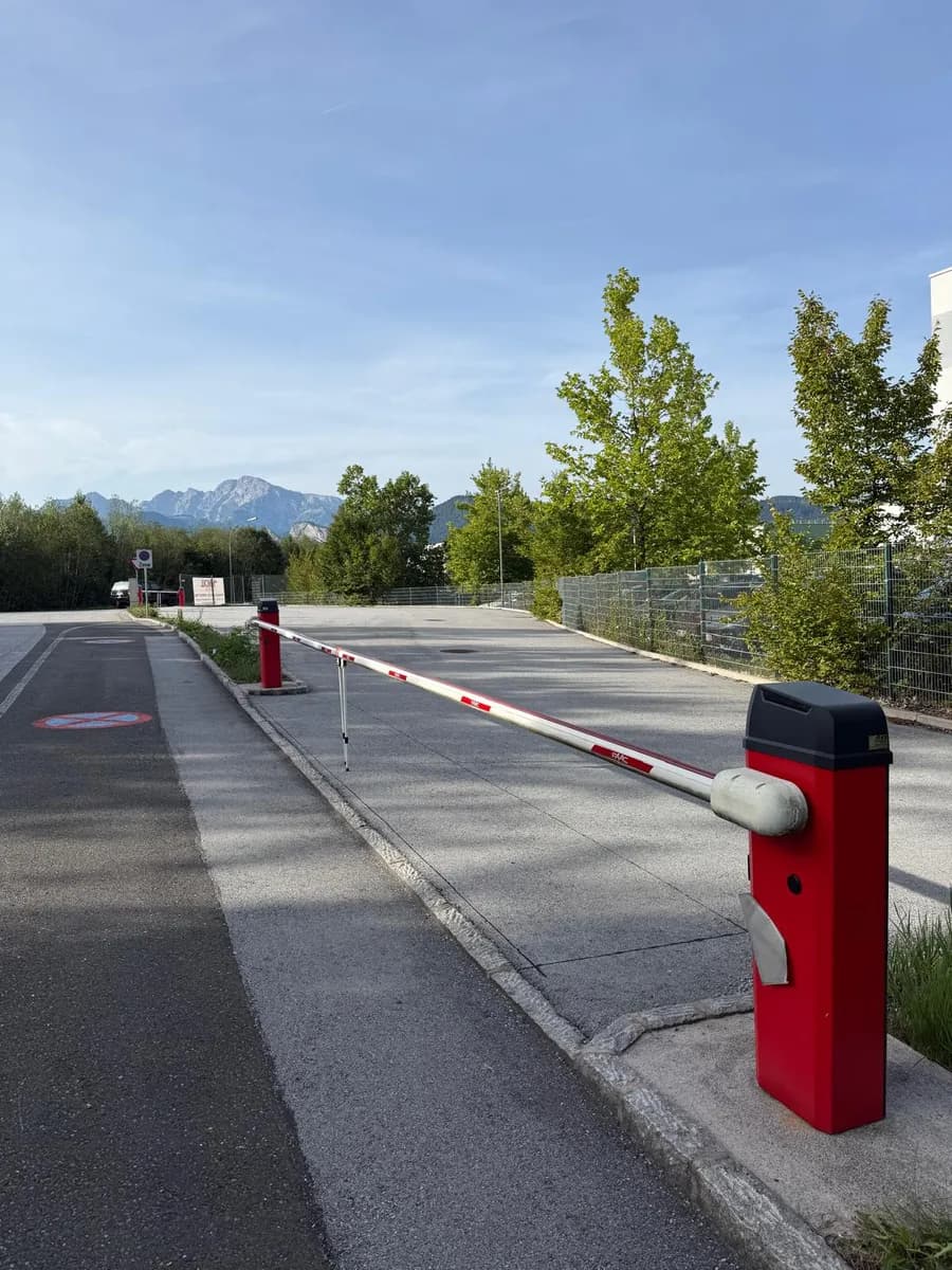 Immobilie mieten in Hallein – 715 m², € 2.500 – Bild 2 von 4