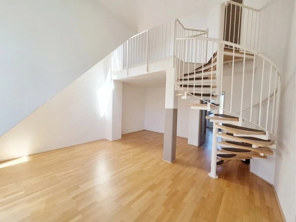 2-Zimmer-Wohnung mieten in Wien – 93,86 m², € 1.550 – Bild 1 von 16