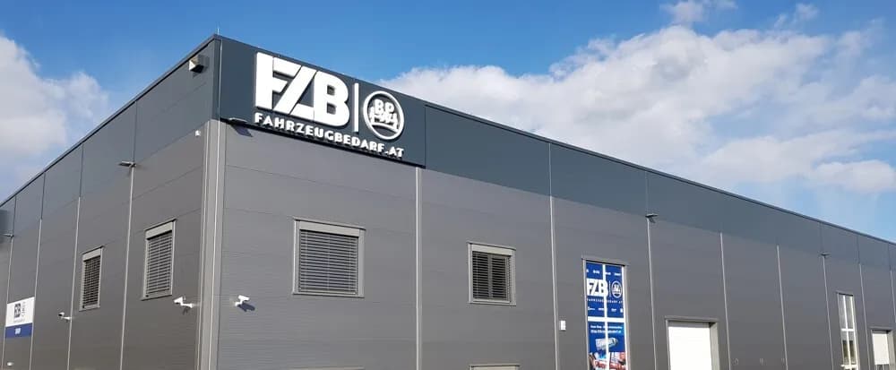 Gewerbeimmobilie mieten in Mistelbach – 854 m², € 7 – Bild 4 von 8